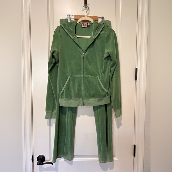 Vintage Tag ‘05 Juicy Couture Green Velour Hoodie &...